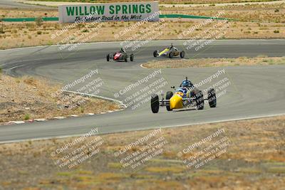 media/May-31-2025-CalClub SCCA (Sat) [[2c1a04e1ee]]/Qualifying/Group 3/Turn 4/